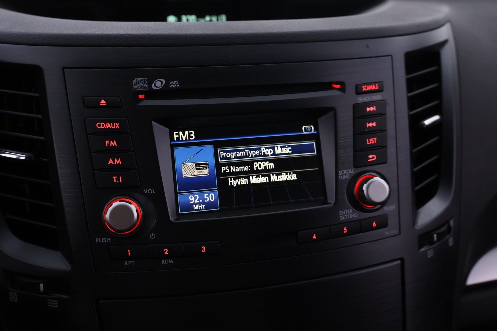 SUBARU Outback 2014