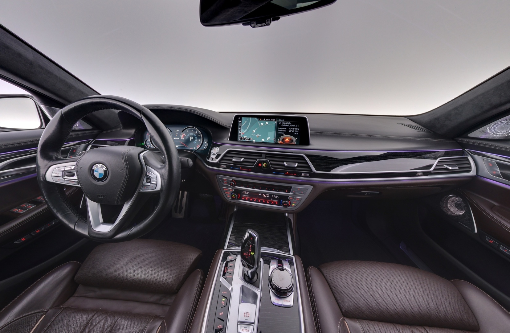 BMW 740 2017