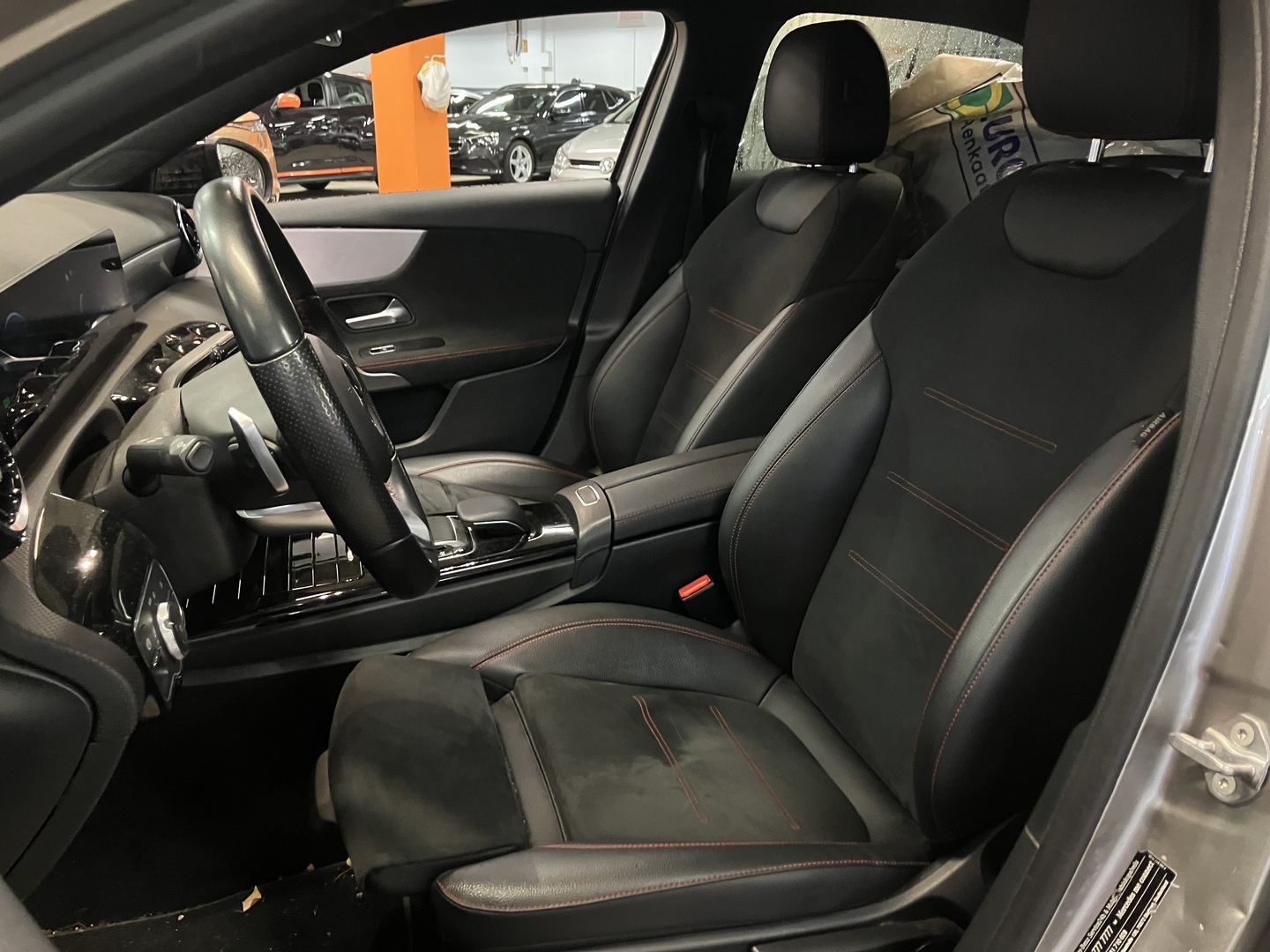 MERCEDES-BENZ A 2020