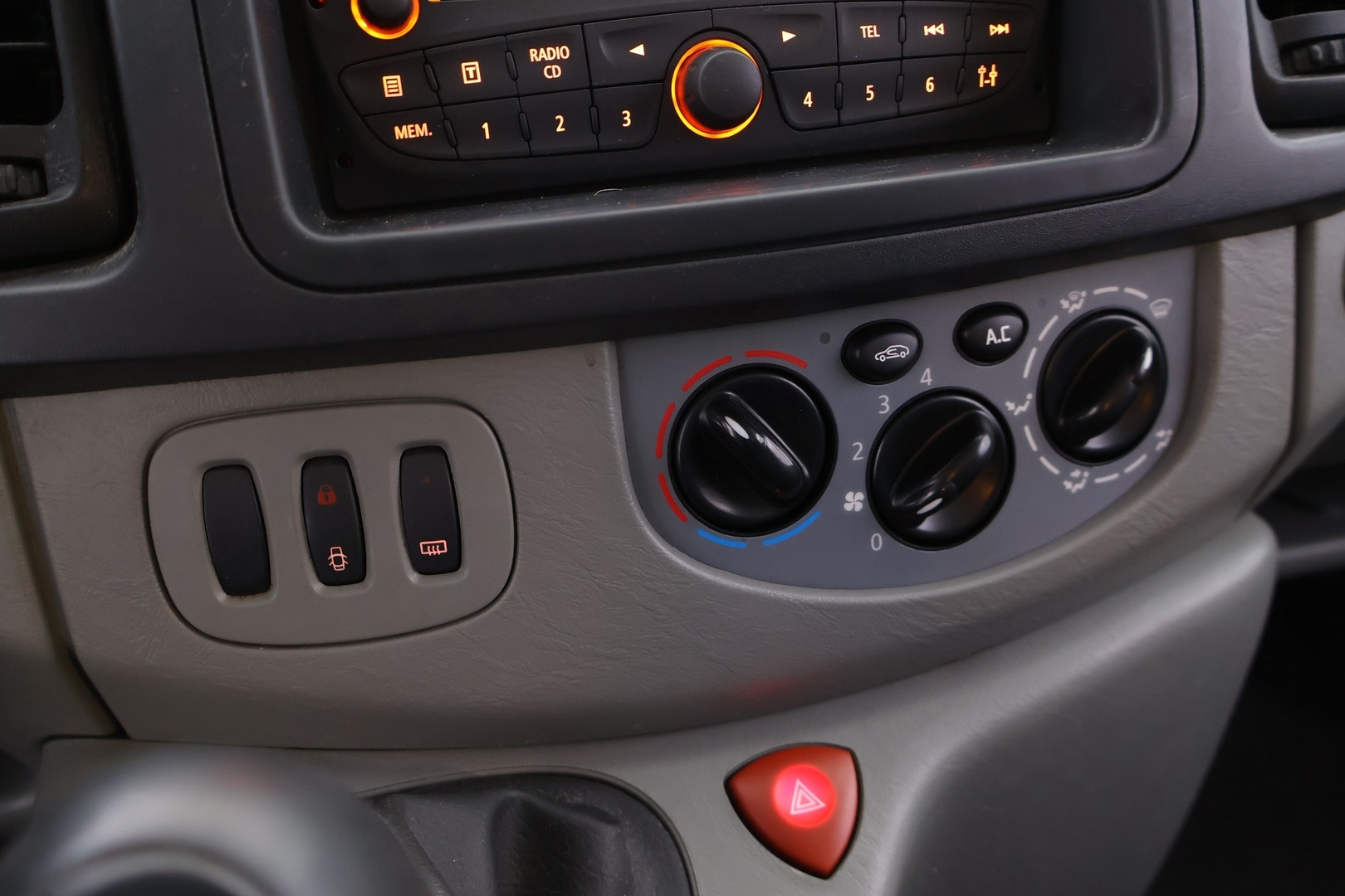 RENAULT Trafic 2014