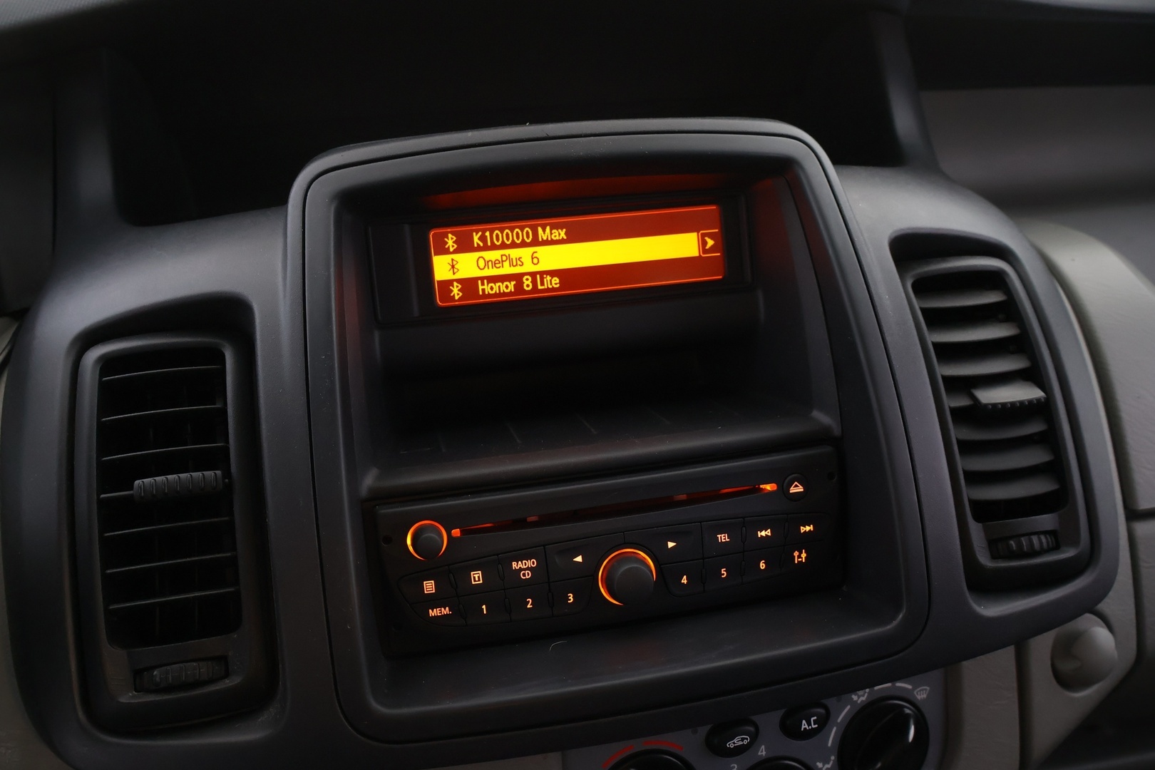 RENAULT Trafic 2014