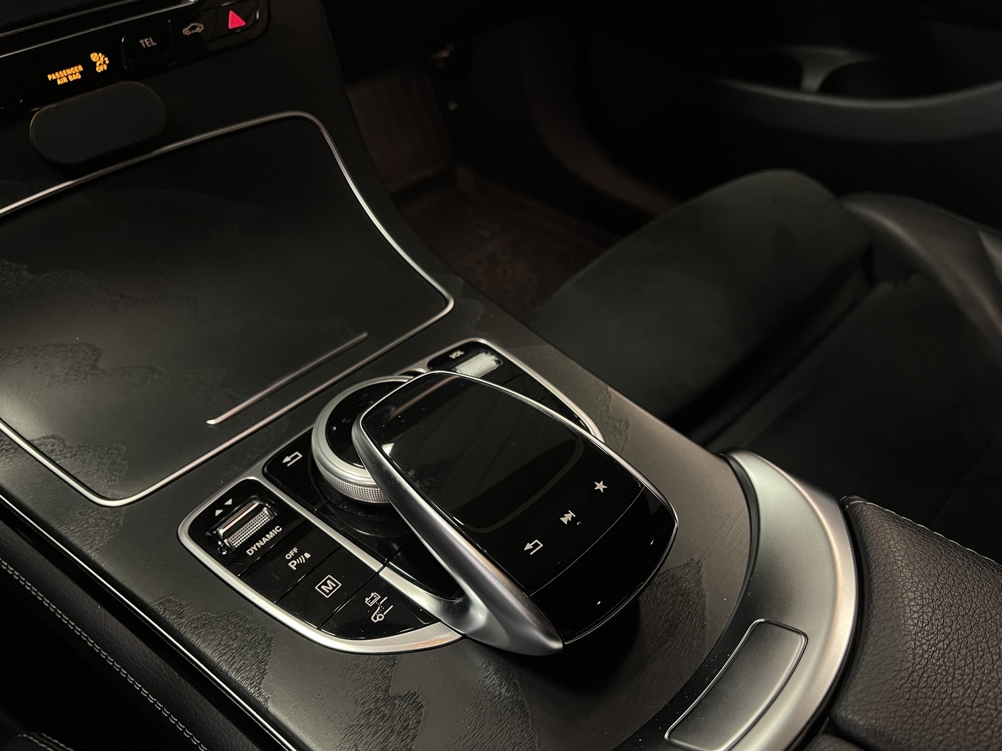 MERCEDES-BENZ GLC 2018