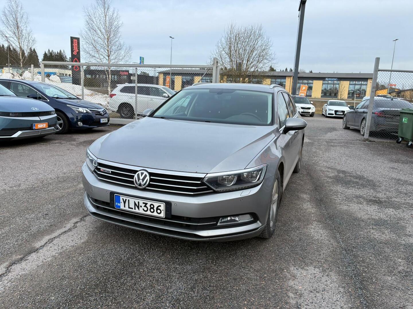 VOLKSWAGEN Passat 2016