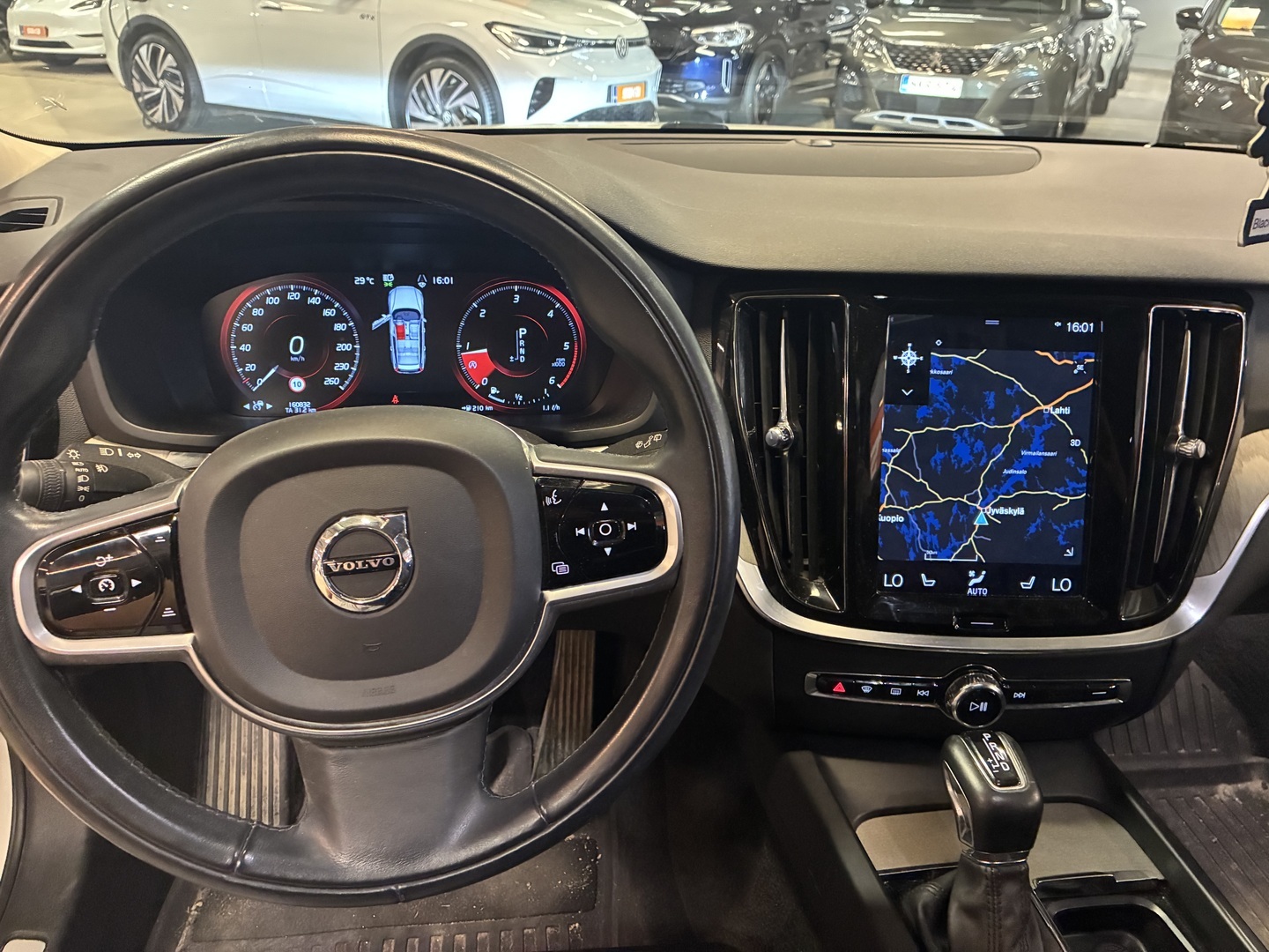 VOLVO V60 2020