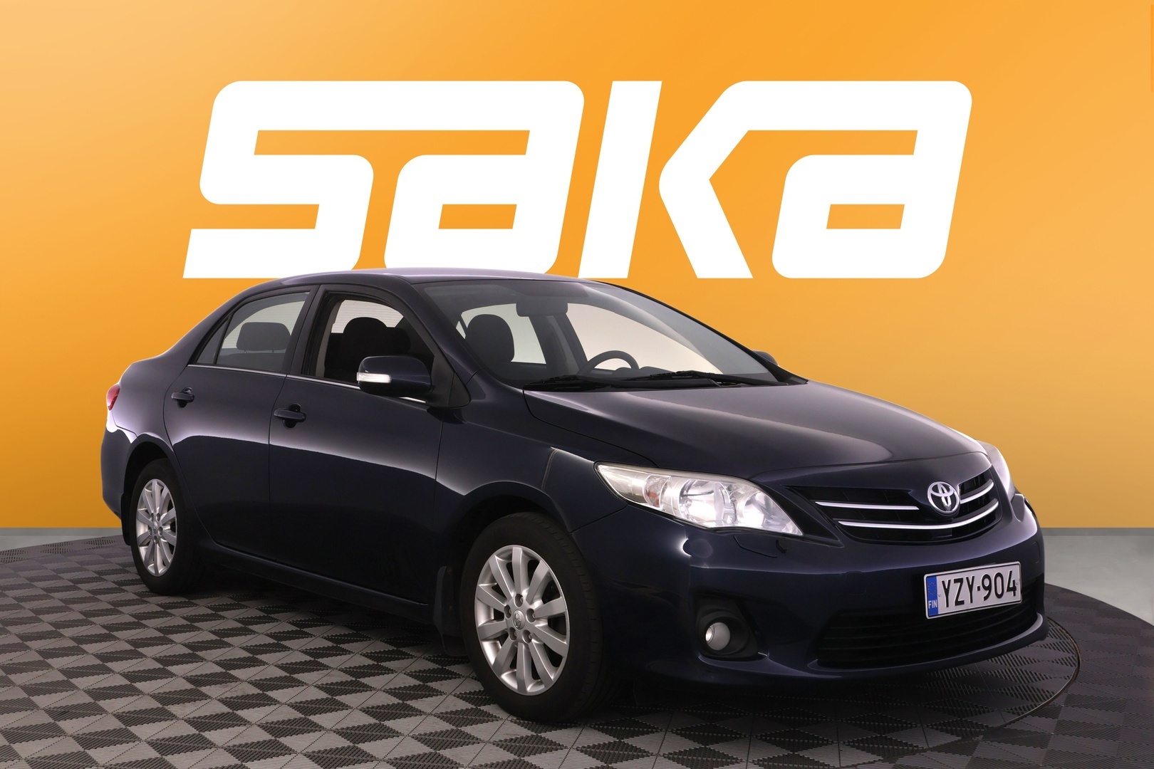 TOYOTA Corolla 2011
