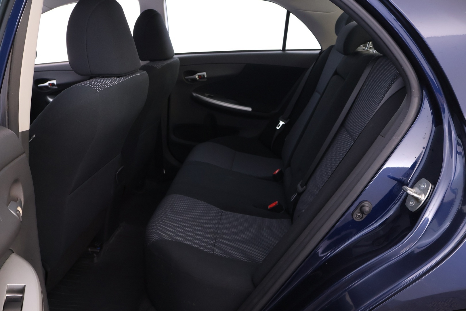 TOYOTA Corolla 2011