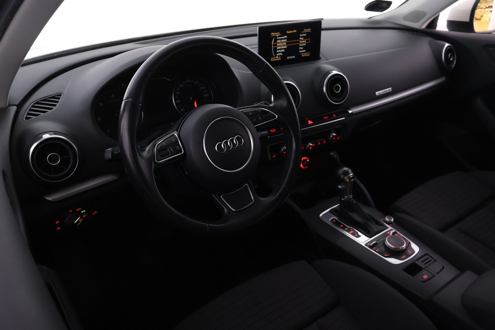 AUDI A3 2015