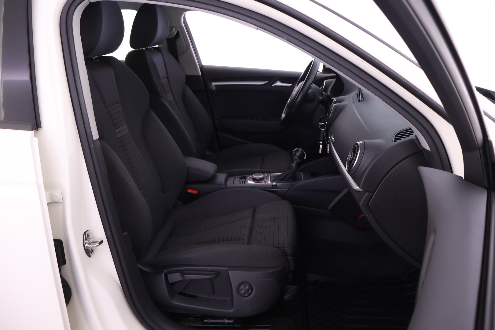 AUDI A3 2015