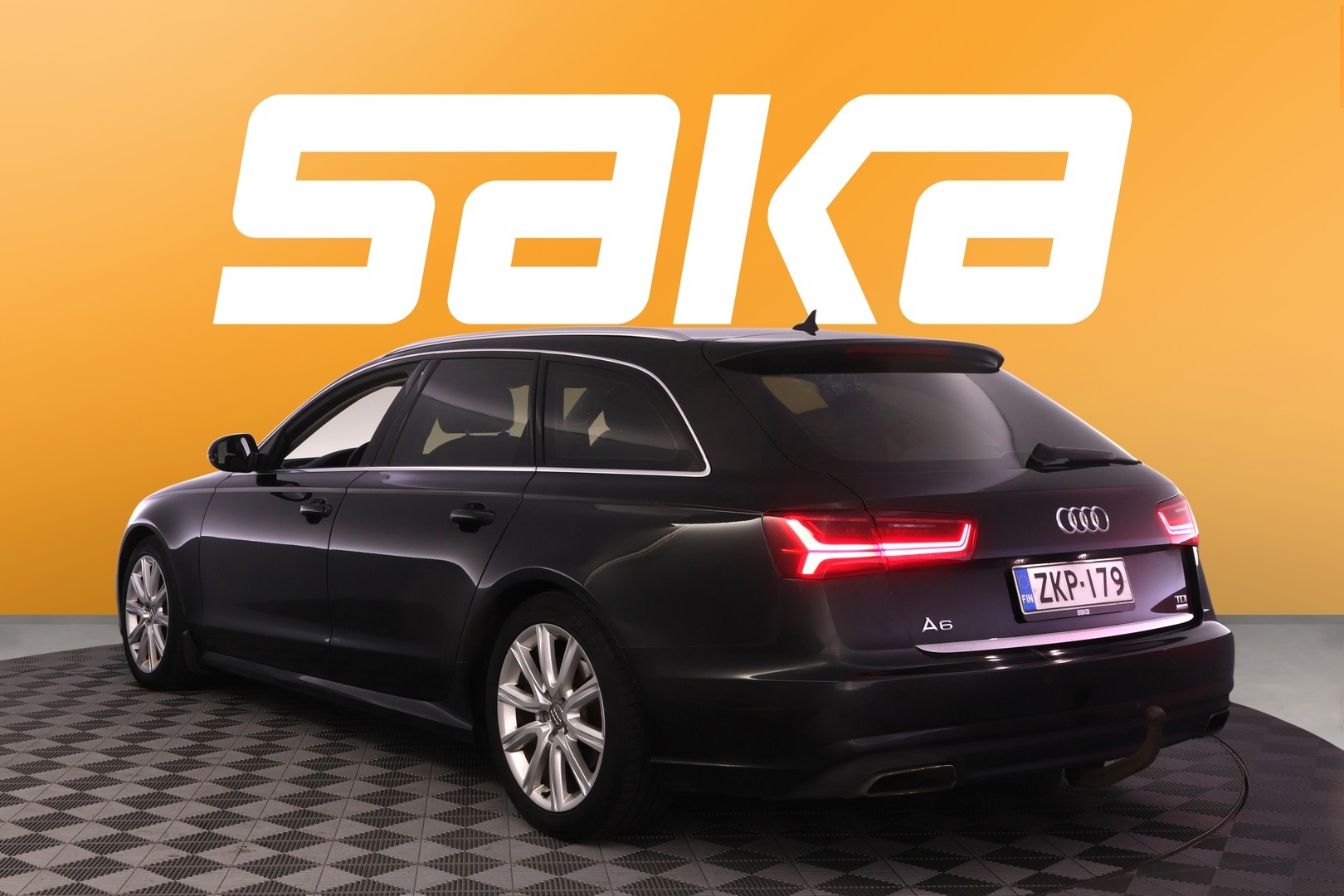 AUDI A6 2016
