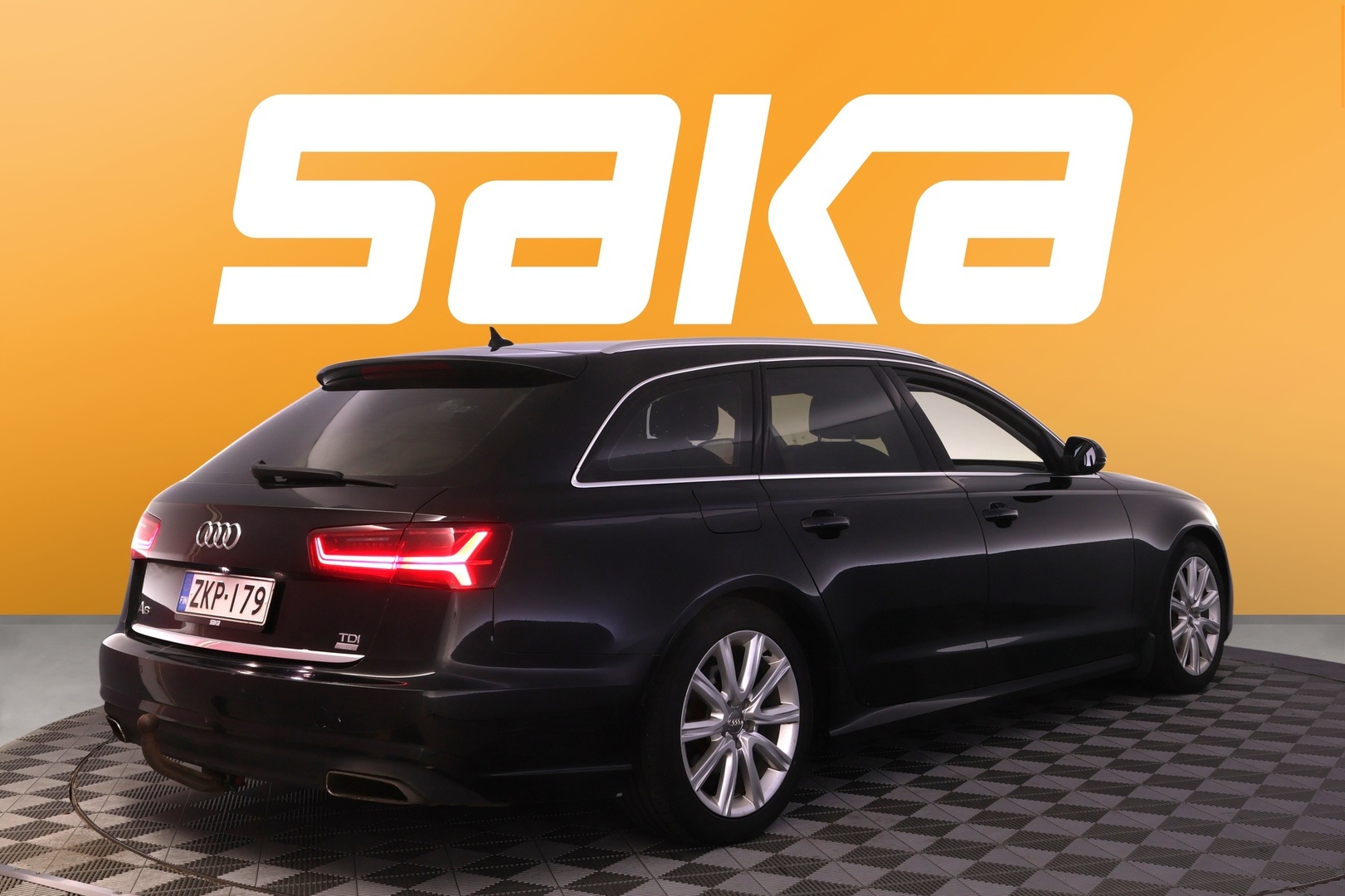 AUDI A6 2016