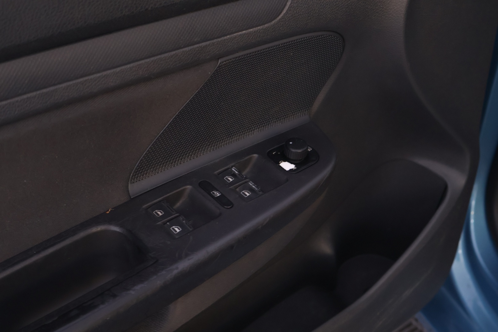 VOLKSWAGEN Golf 2005