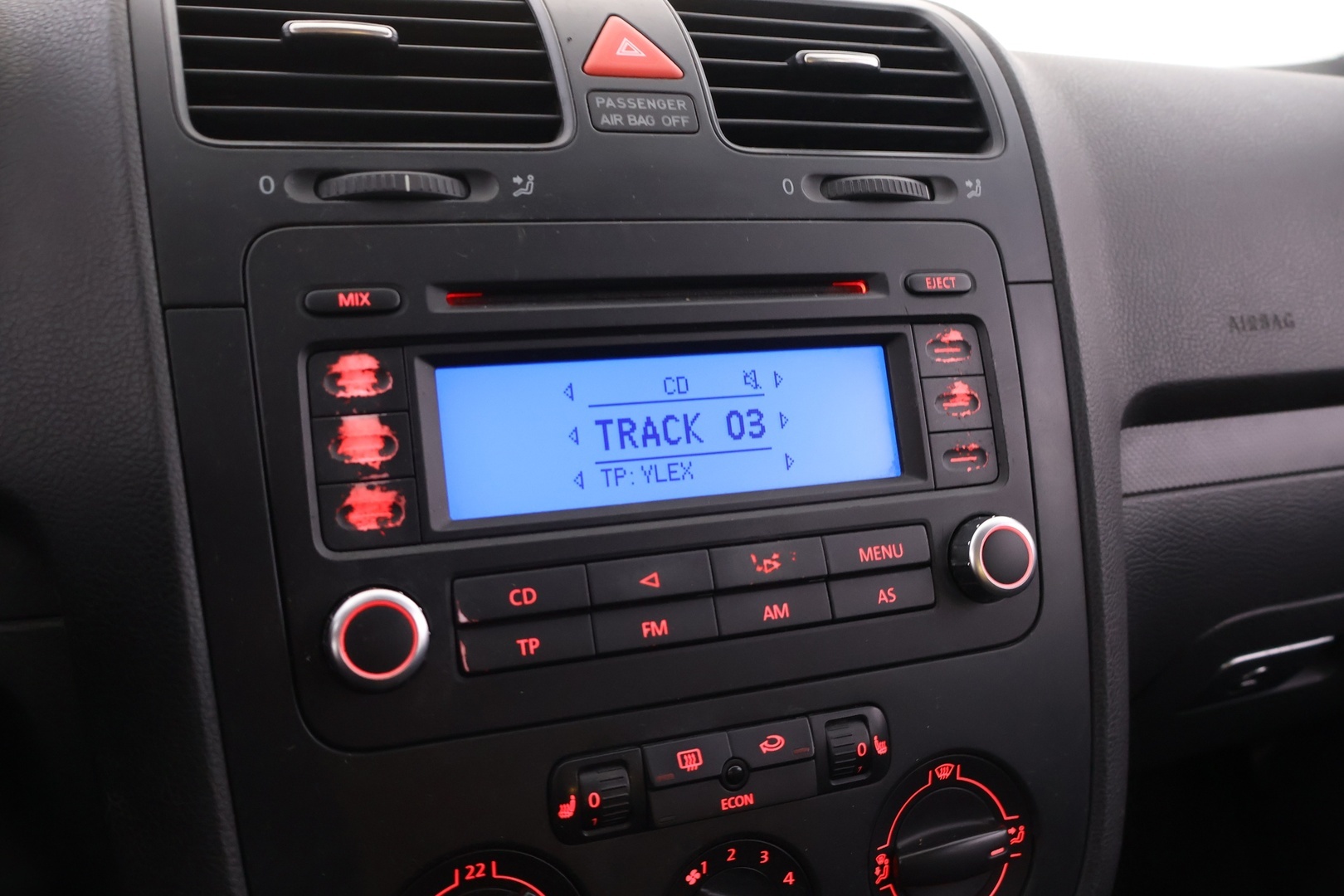 VOLKSWAGEN Golf 2005