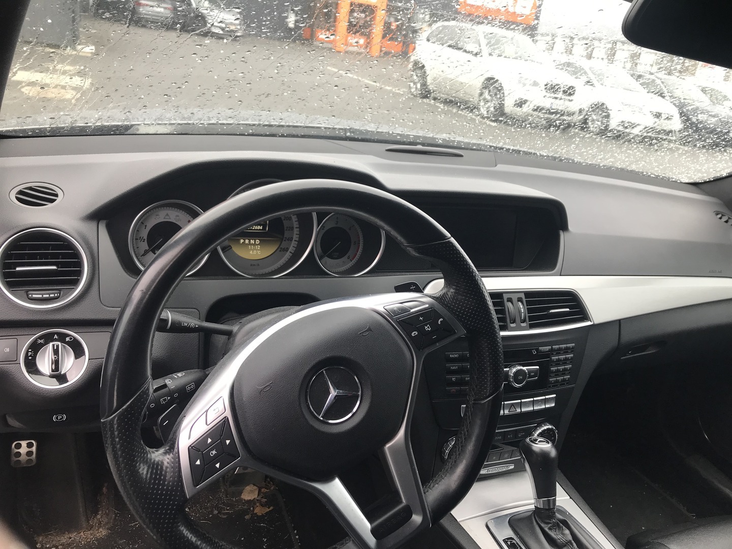 MERCEDES-BENZ C 2011