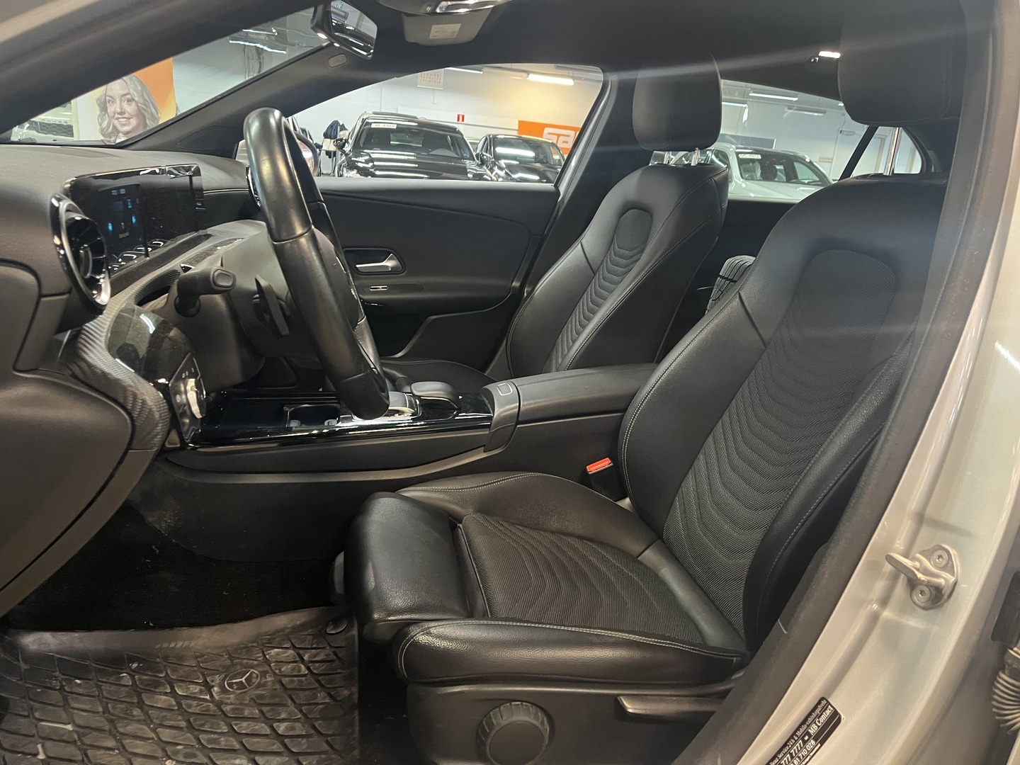 MERCEDES-BENZ A 2018