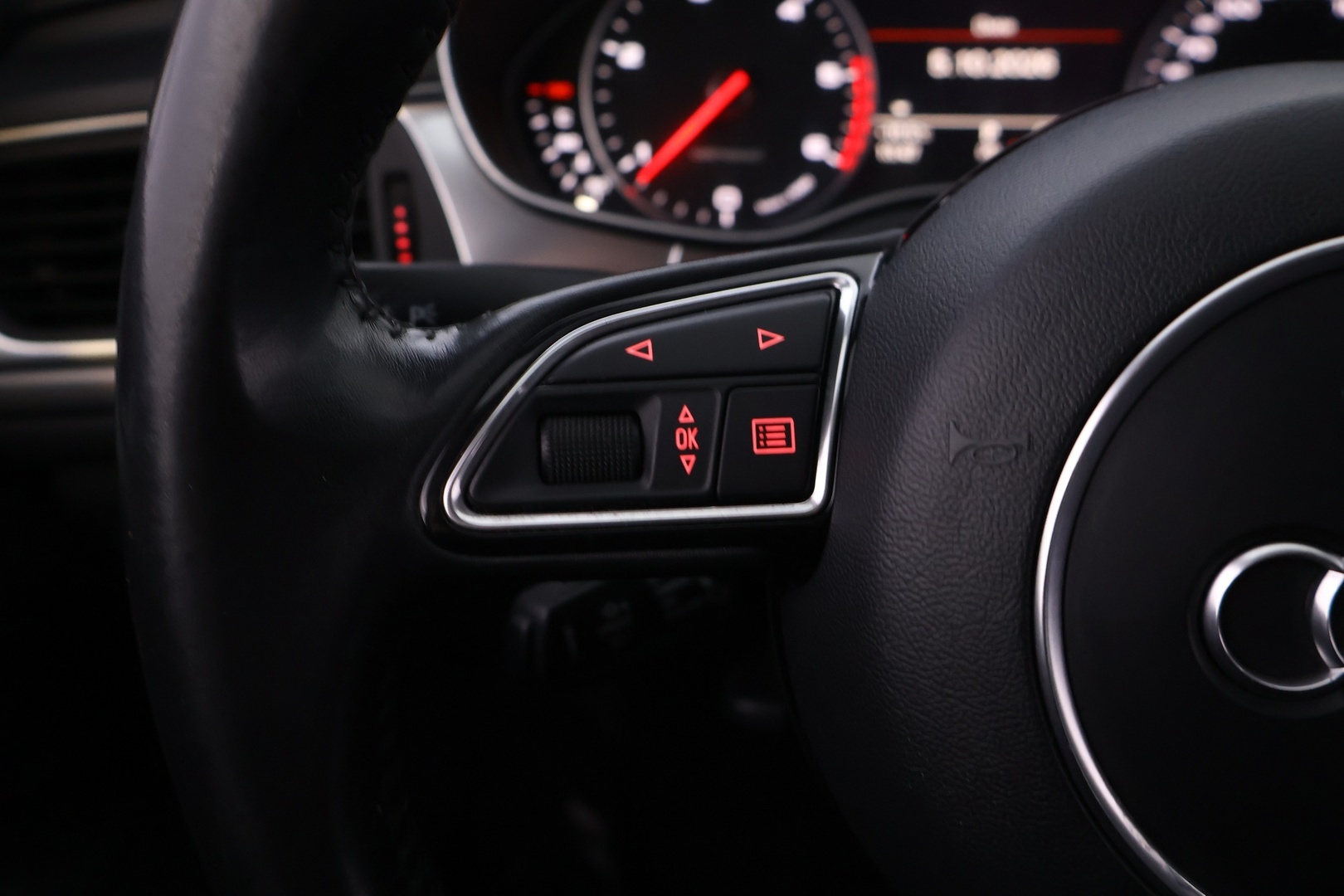 AUDI A6 ALLROAD 2014