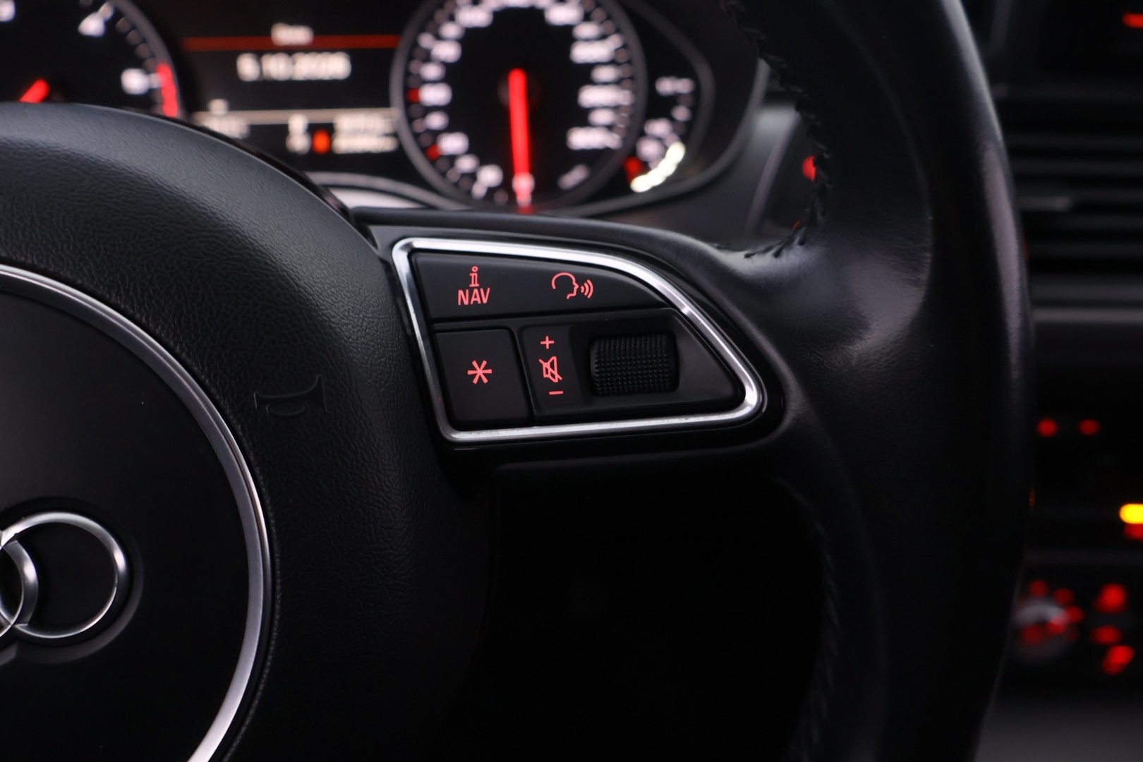 AUDI A6 ALLROAD 2014
