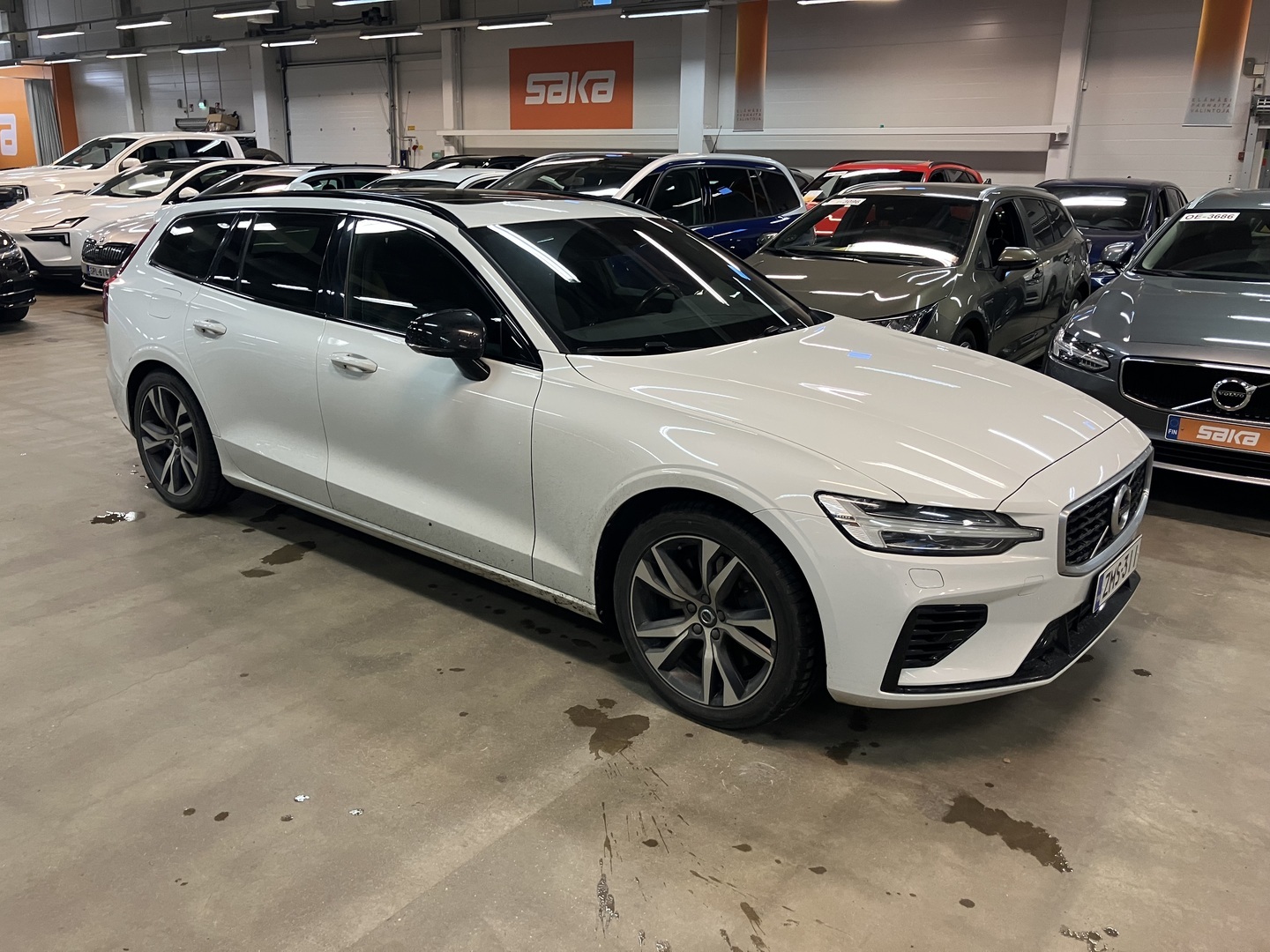 VOLVO V60 2019