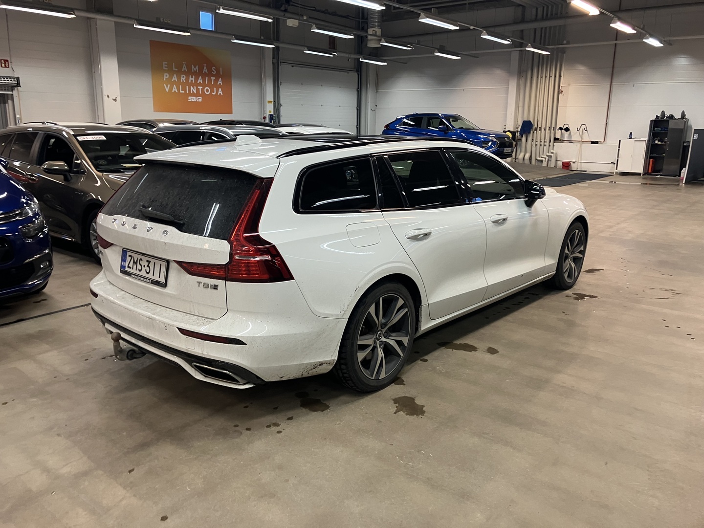 VOLVO V60 2019