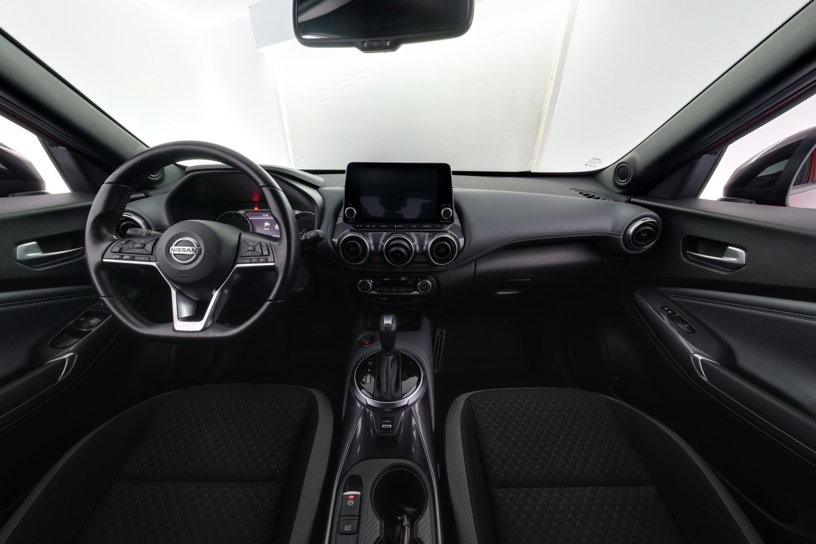 NISSAN Juke 2020