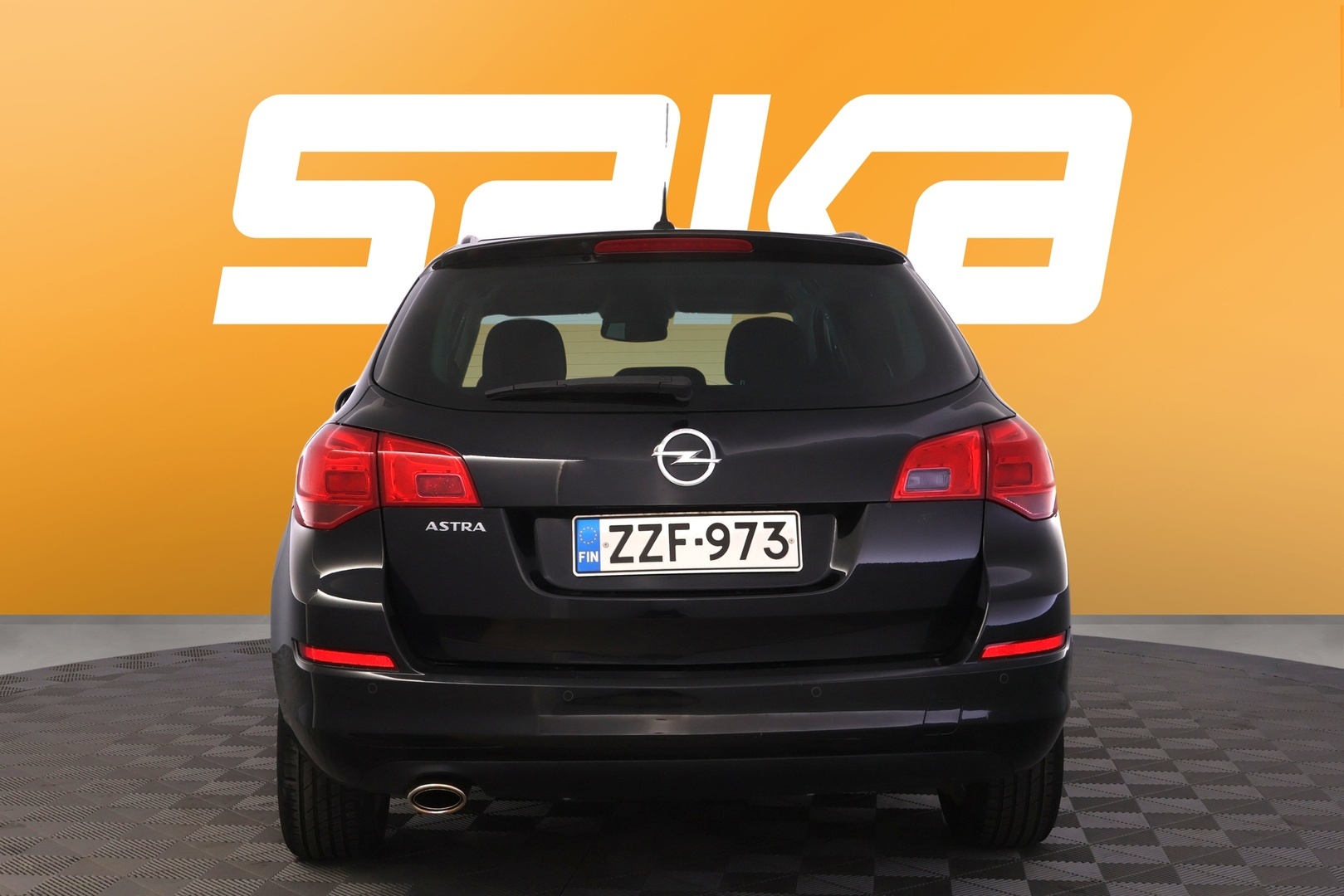 OPEL Astra 2011