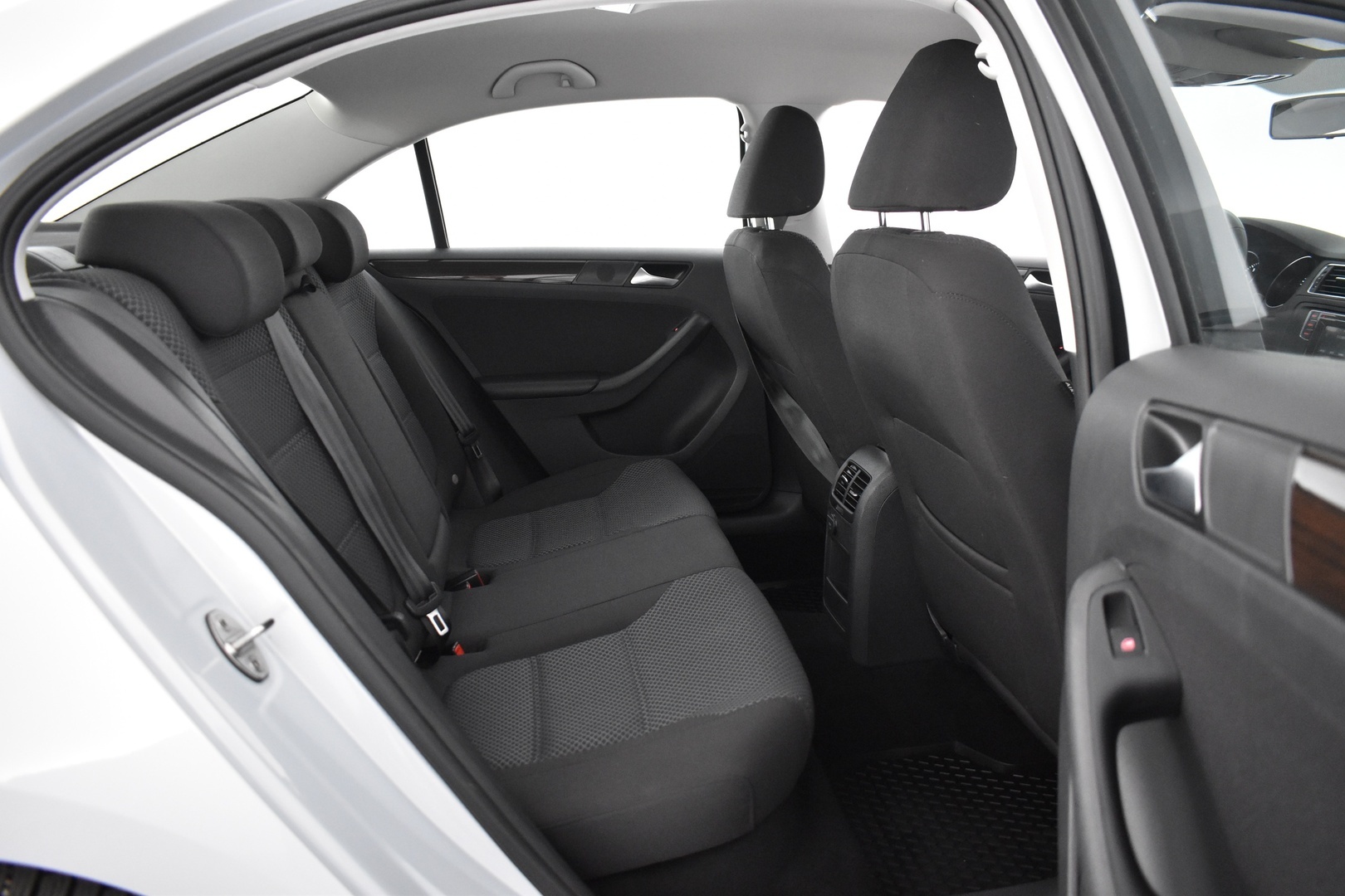 VOLKSWAGEN Jetta 2018