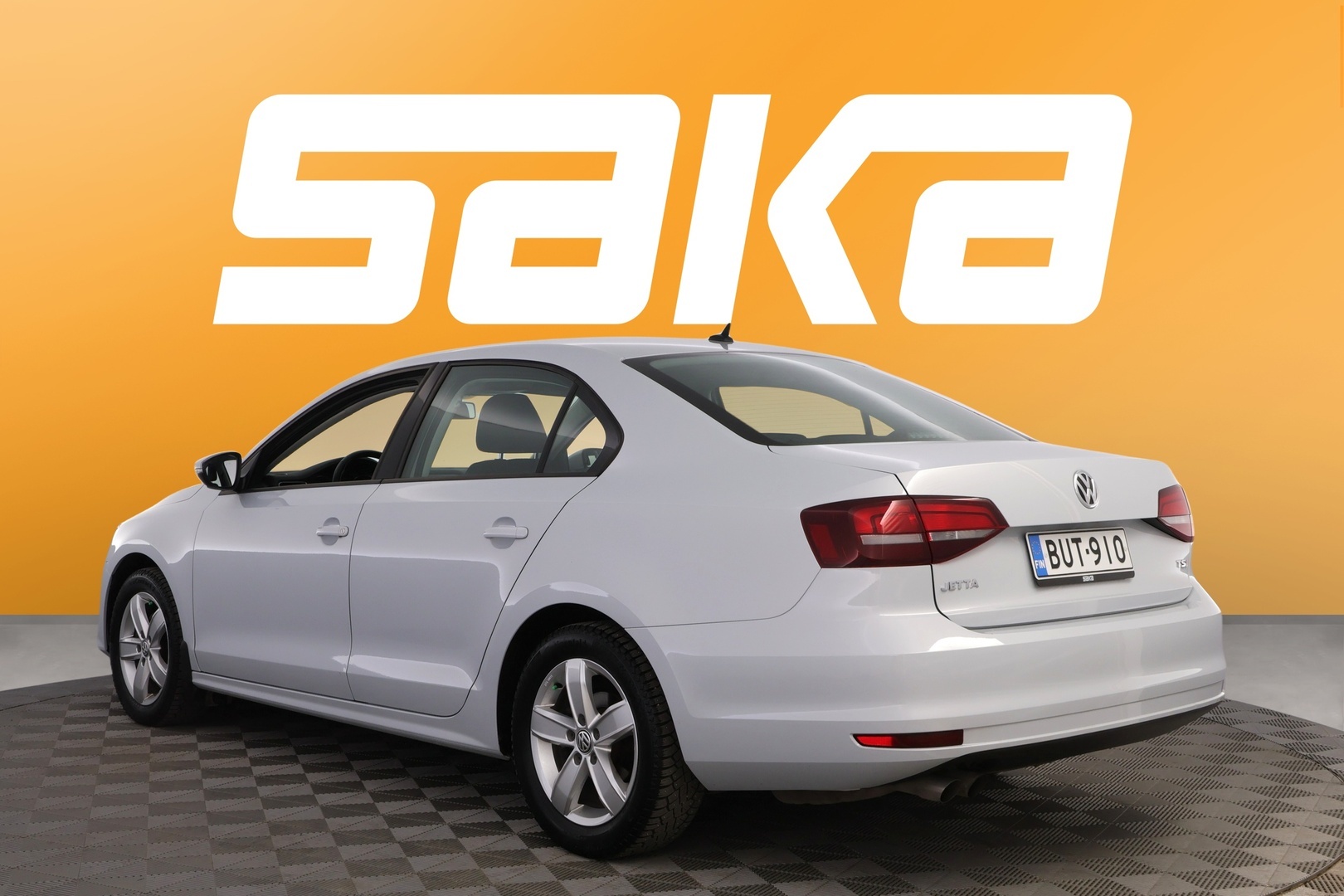 VOLKSWAGEN Jetta 2018