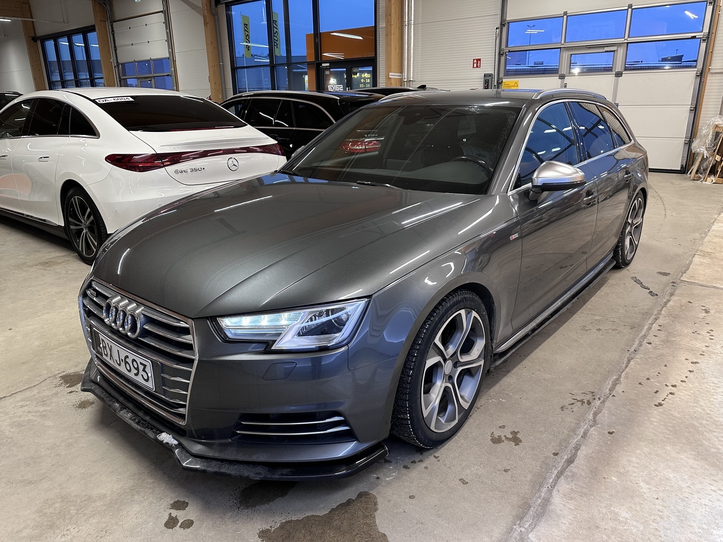 AUDI A4 2016