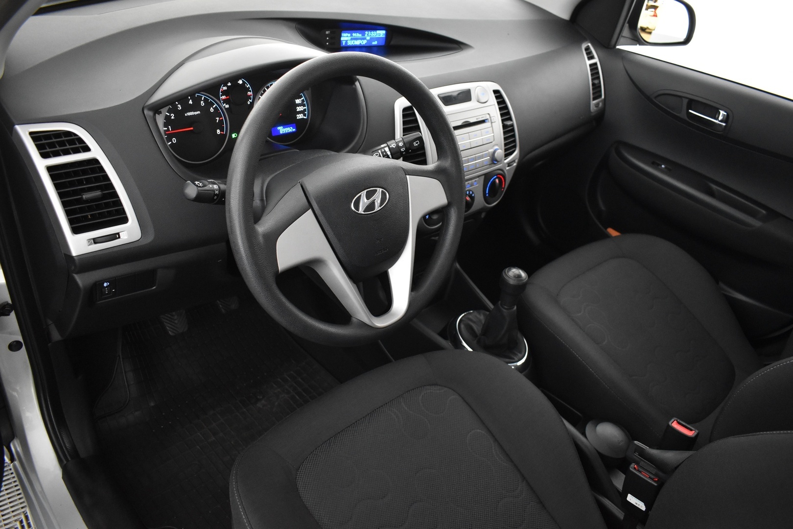 HYUNDAI i20 2012