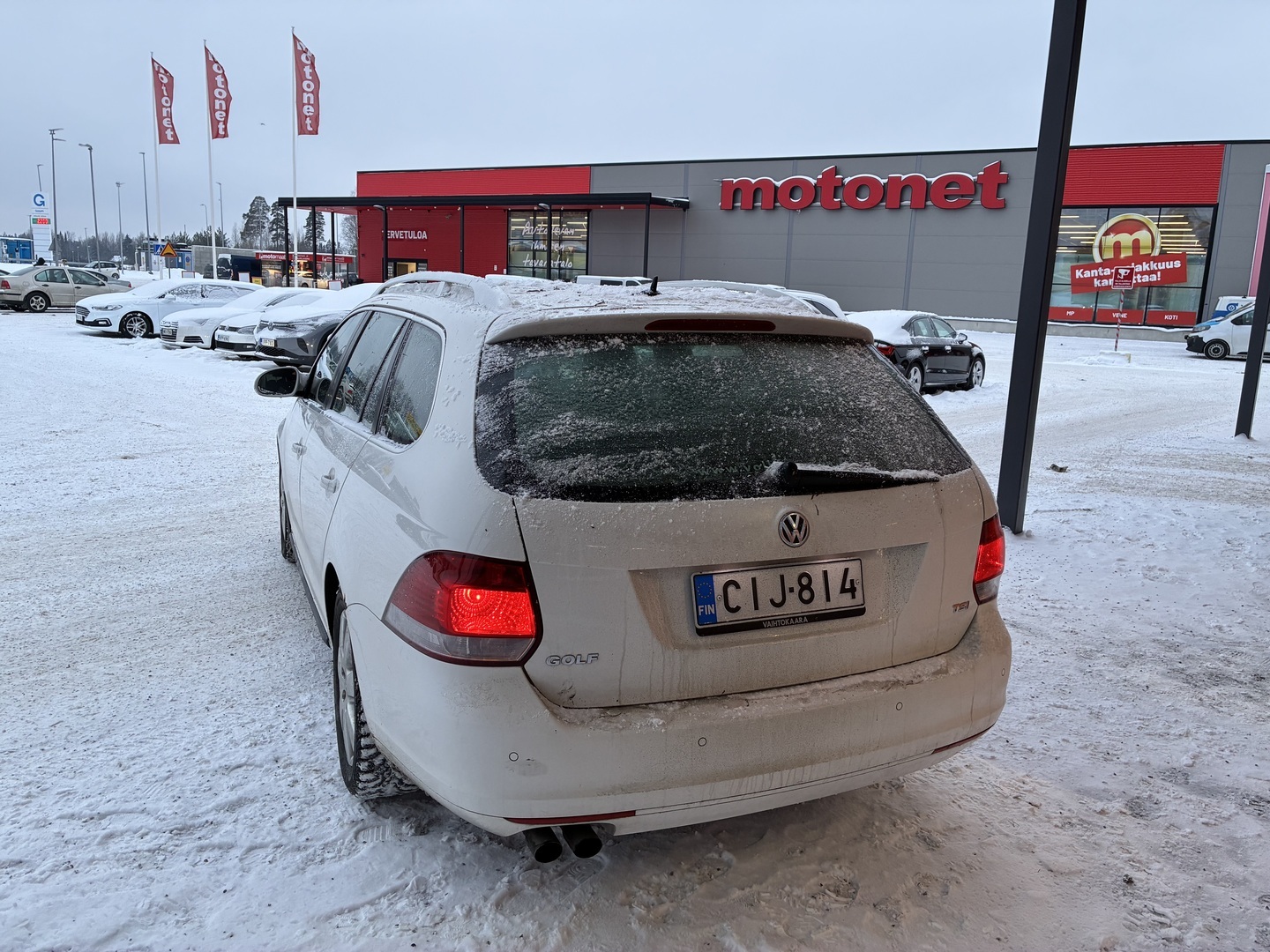 VOLKSWAGEN Golf 2012