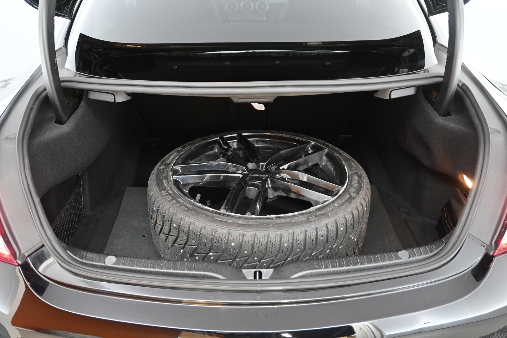 MERCEDES-BENZ C 2019