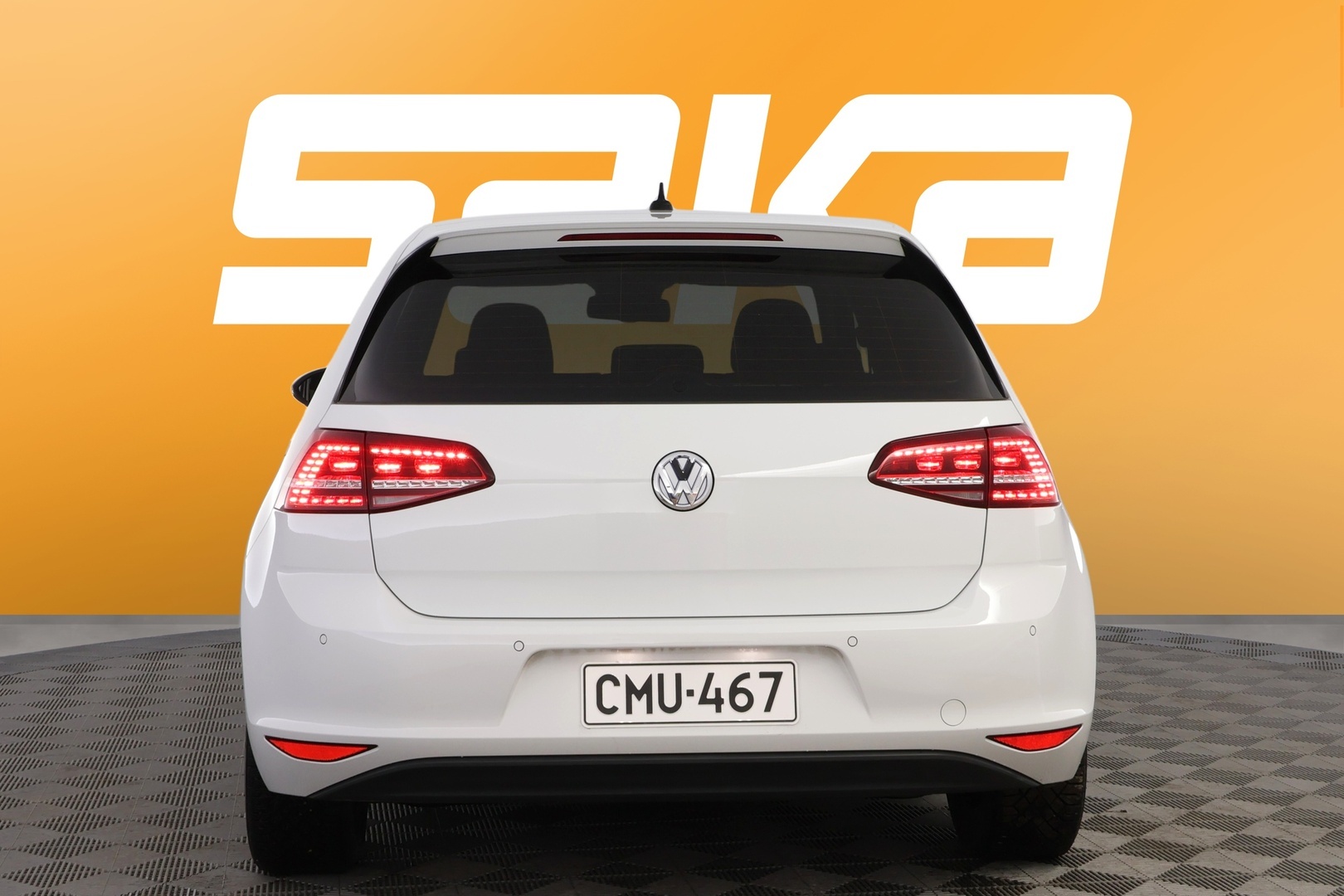 VOLKSWAGEN Golf 2014
