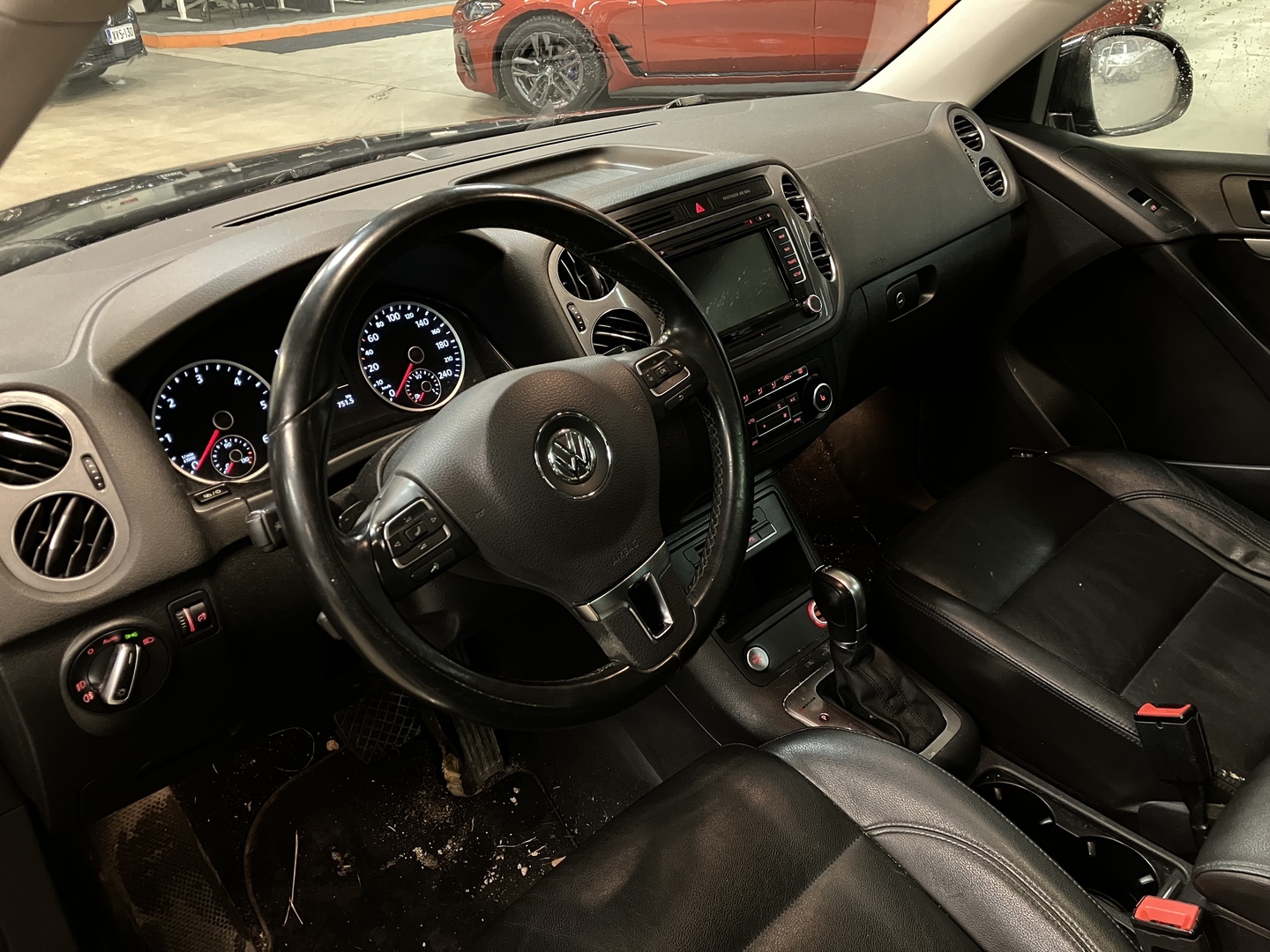 VOLKSWAGEN Tiguan 2015