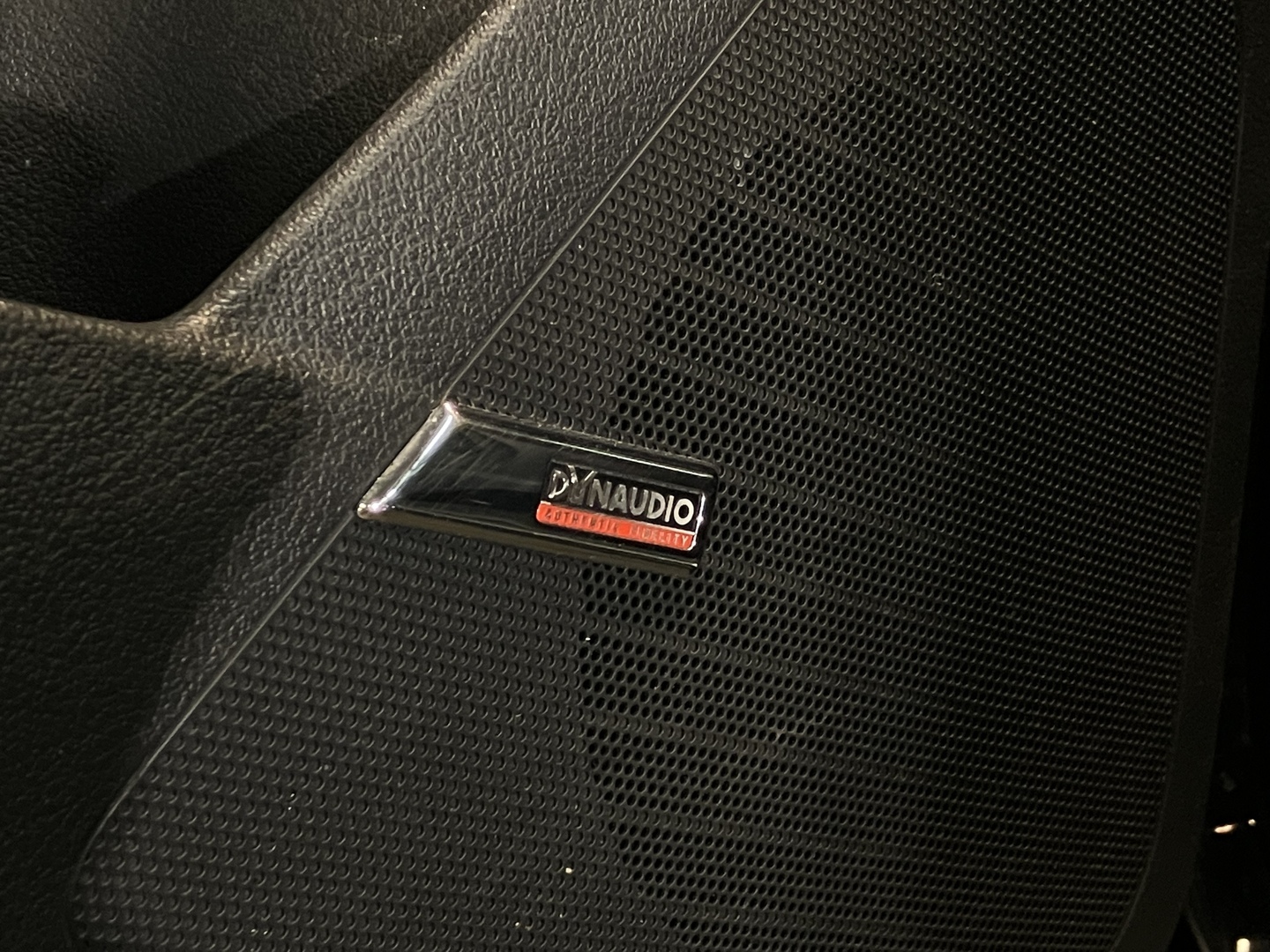 VOLKSWAGEN Tiguan 2015