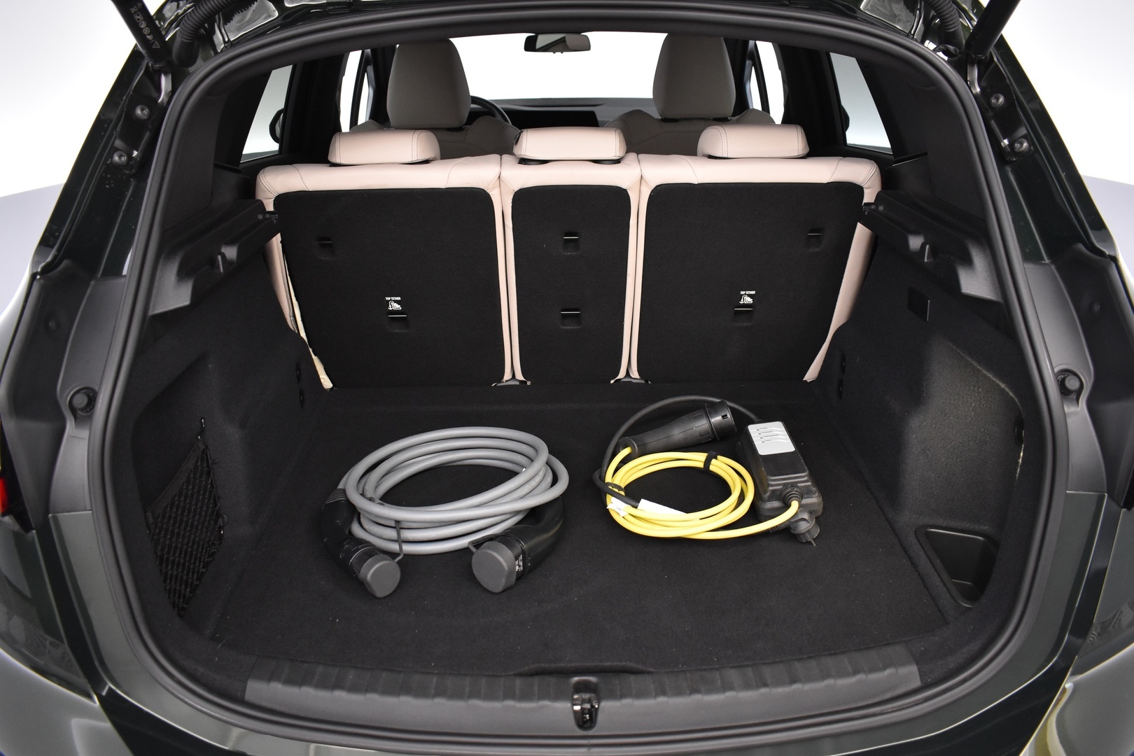 BMW 225 2023