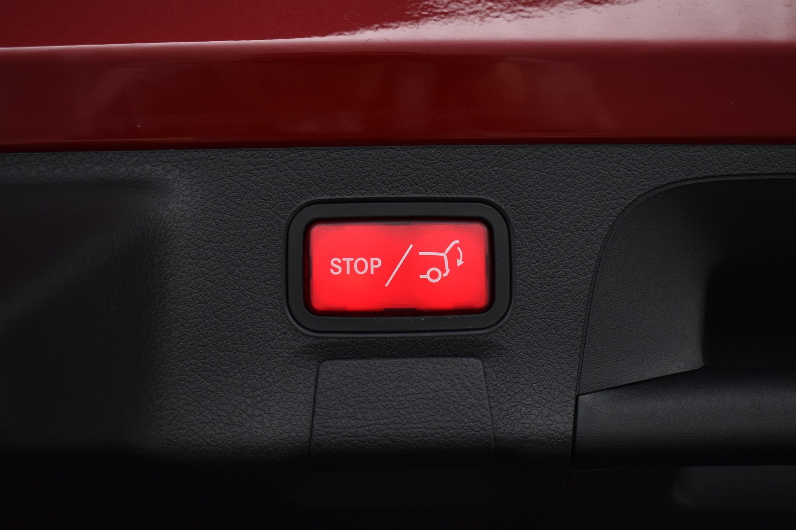 MERCEDES-BENZ CLA 2025