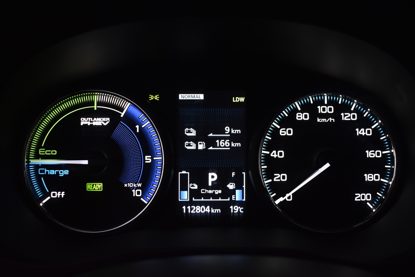 MITSUBISHI Outlander 2019