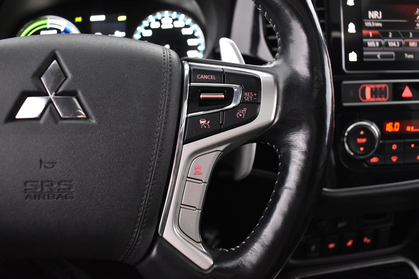 MITSUBISHI Outlander 2019