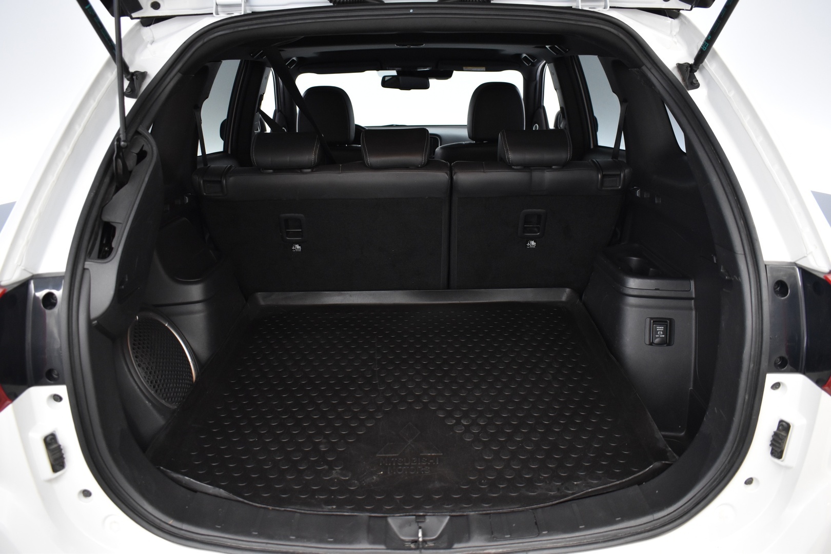 MITSUBISHI Outlander 2019