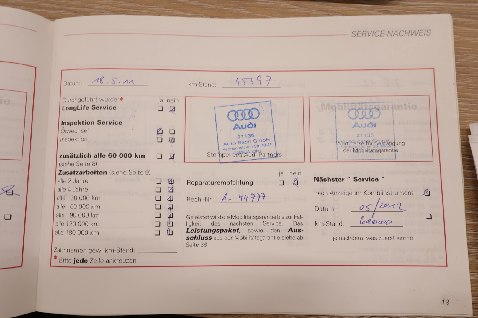 AUDI A4 2001