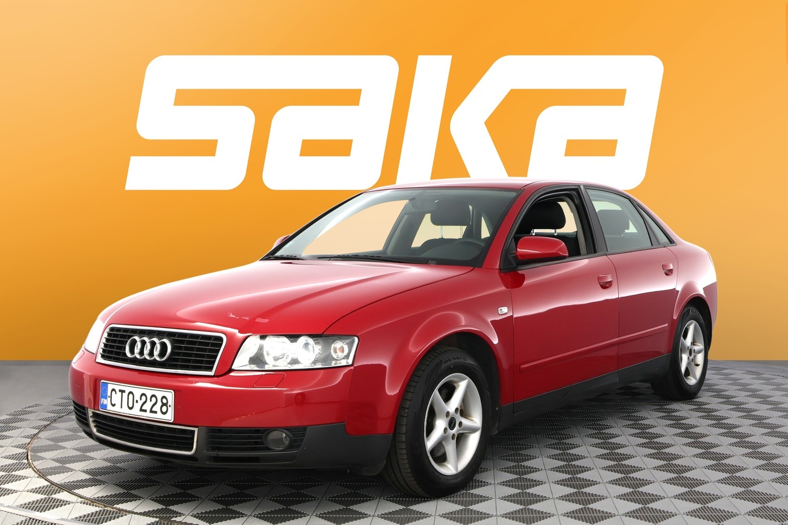 AUDI A4 2001