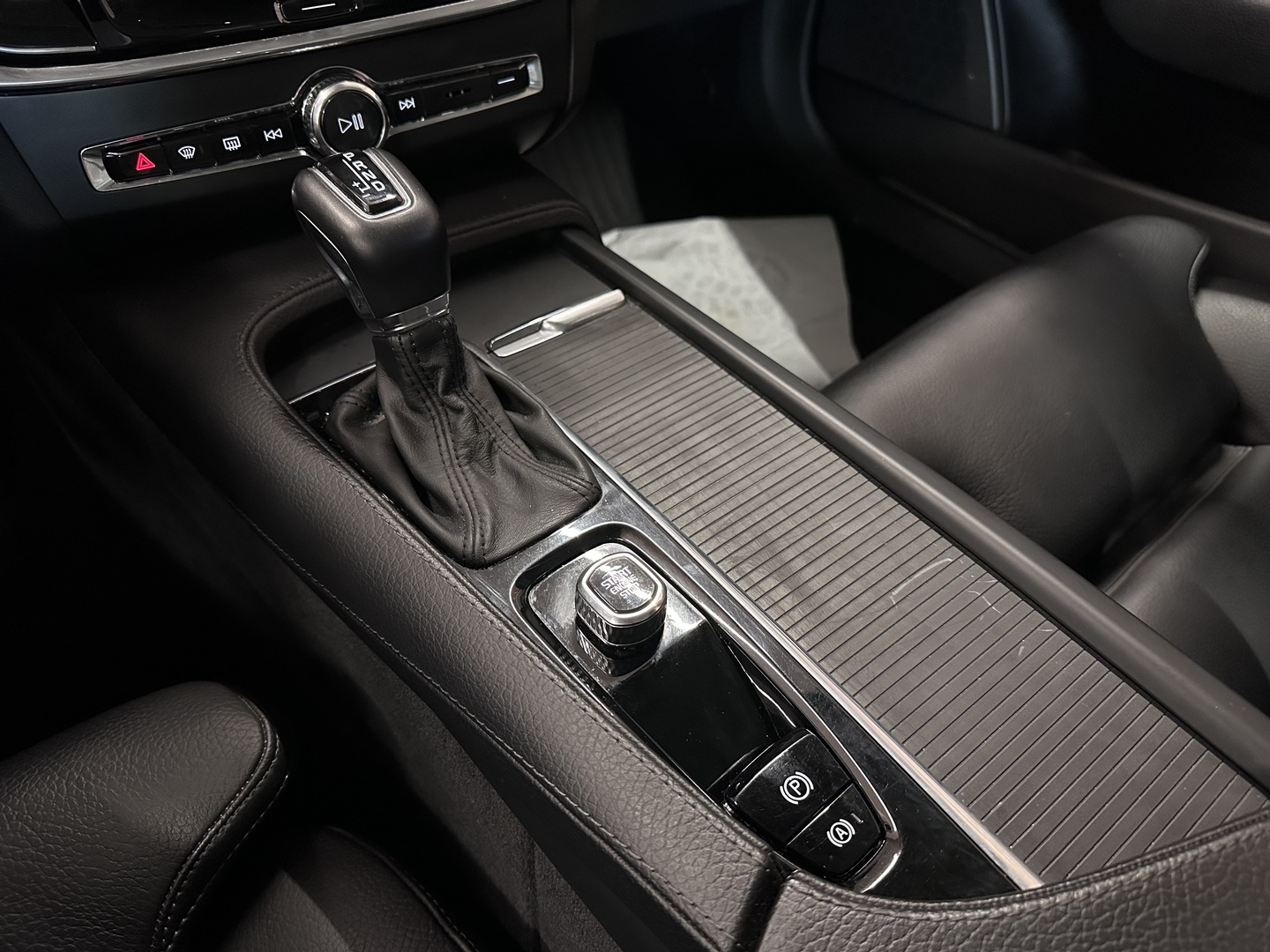 VOLVO V90 2018