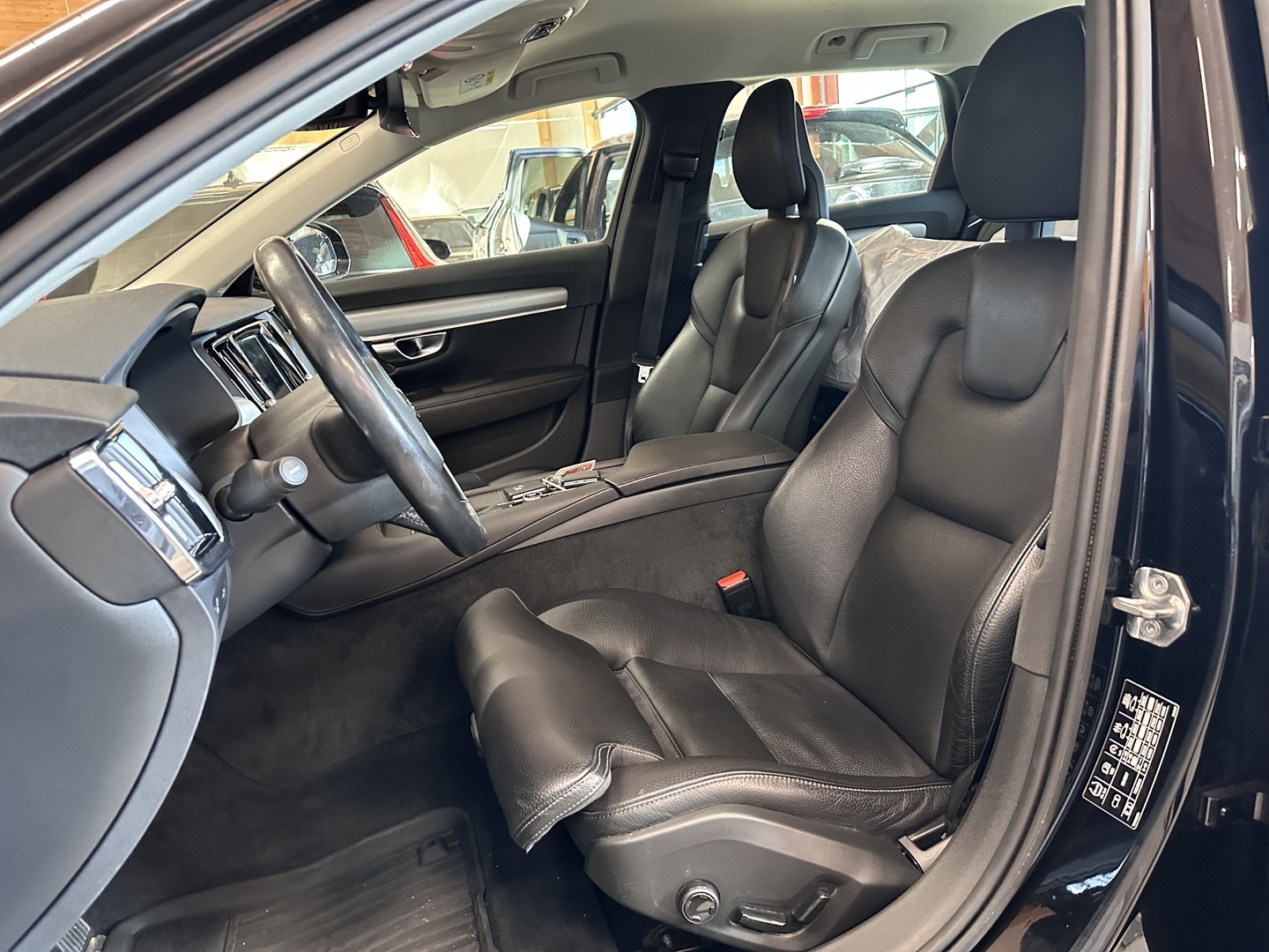 VOLVO V90 2018