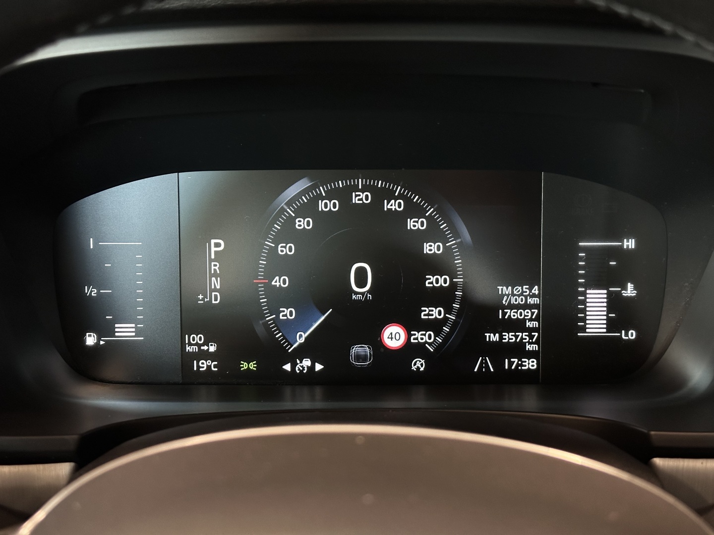 VOLVO V90 2018