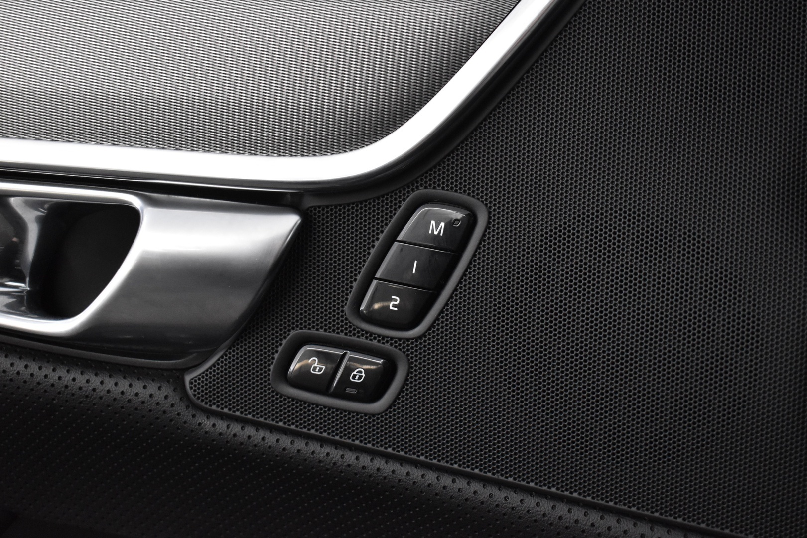 VOLVO V90 2019