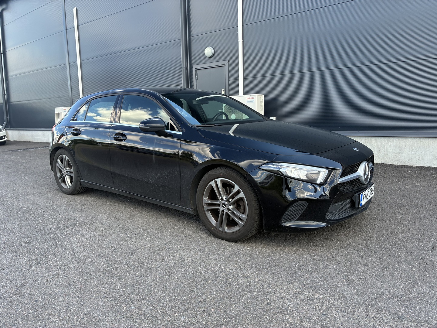 MERCEDES-BENZ A 2019