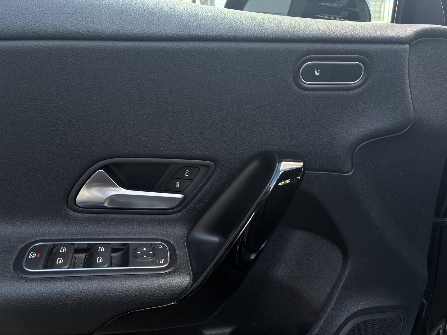 MERCEDES-BENZ A 2019