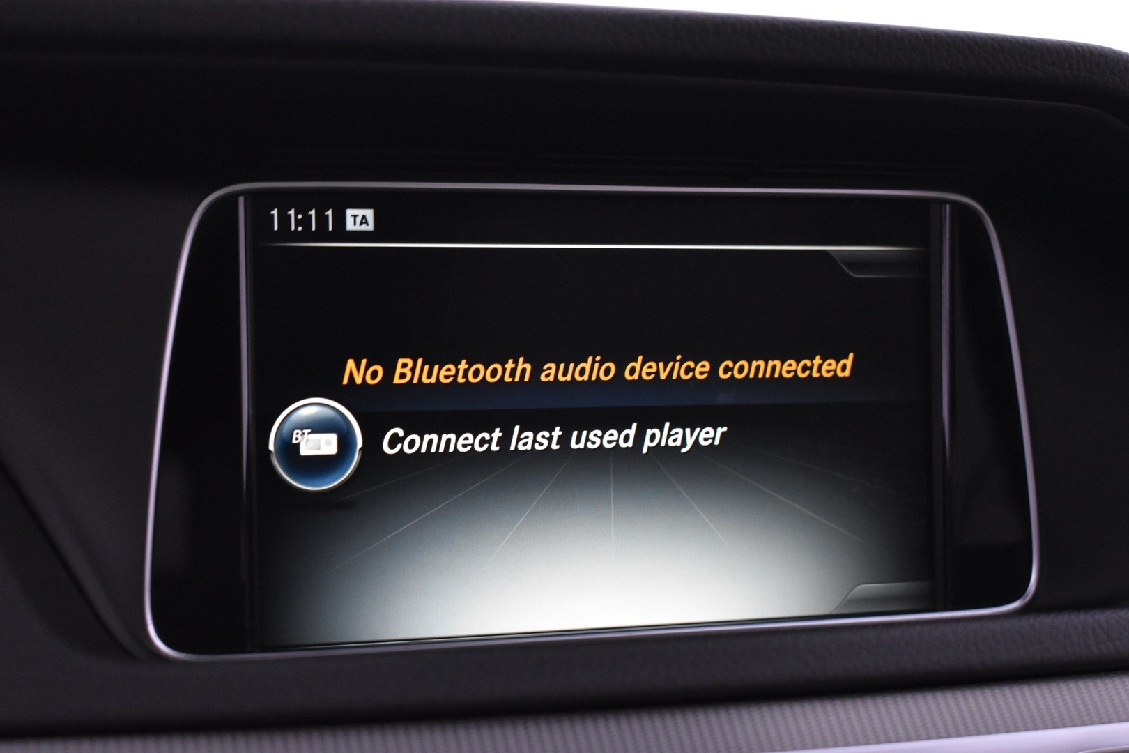 MERCEDES-BENZ E 2015