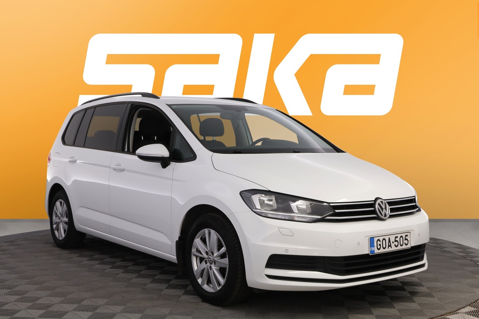 VOLKSWAGEN Touran 2020