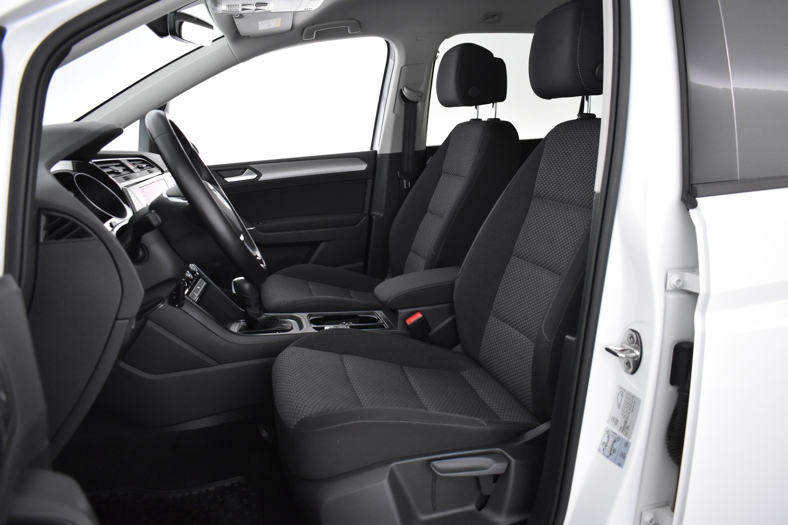 VOLKSWAGEN Touran 2020
