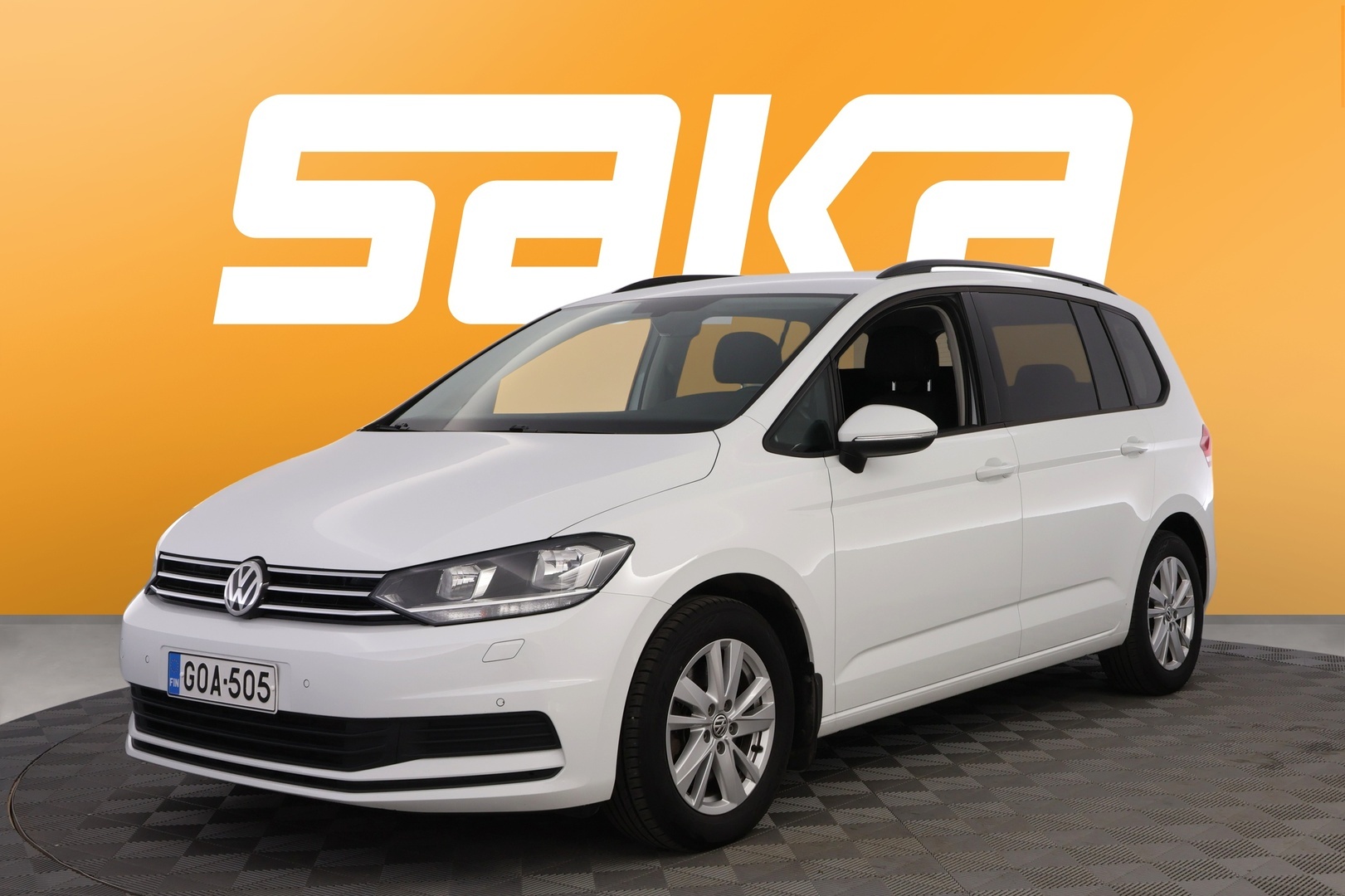 VOLKSWAGEN Touran 2020